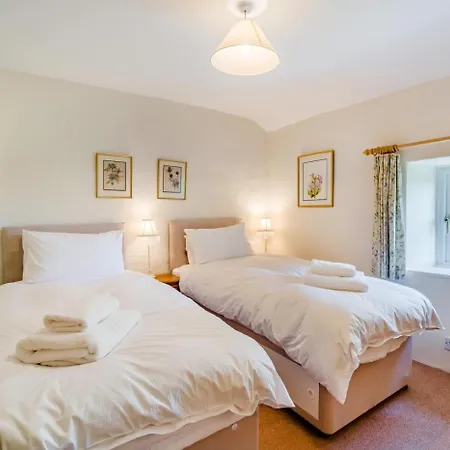 2 Bed In Lyth Oc-h32078 *